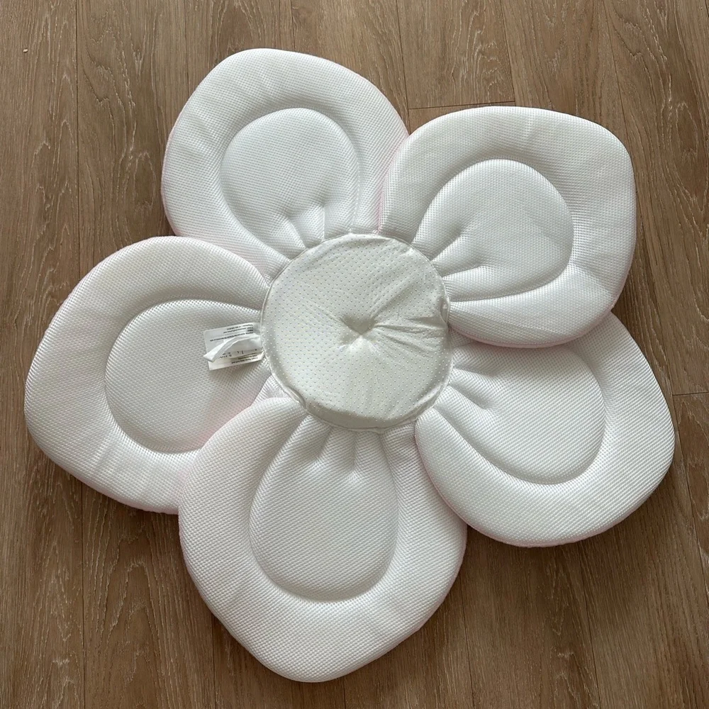 NEVER USED flower baby bath mat